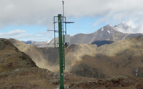 SICE will perform the Maintenance of High Mountain Snow-Meteorological Stations of AEMET