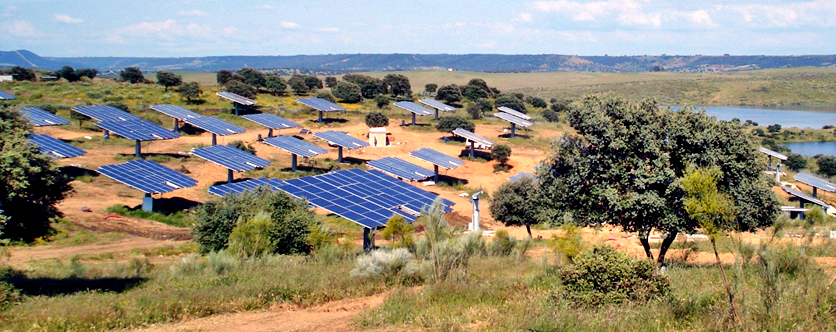 Photovoltaic installation of 5 MW on grid connection with trackers in "Mojón Gordo" - Logrosán (Cáceres)